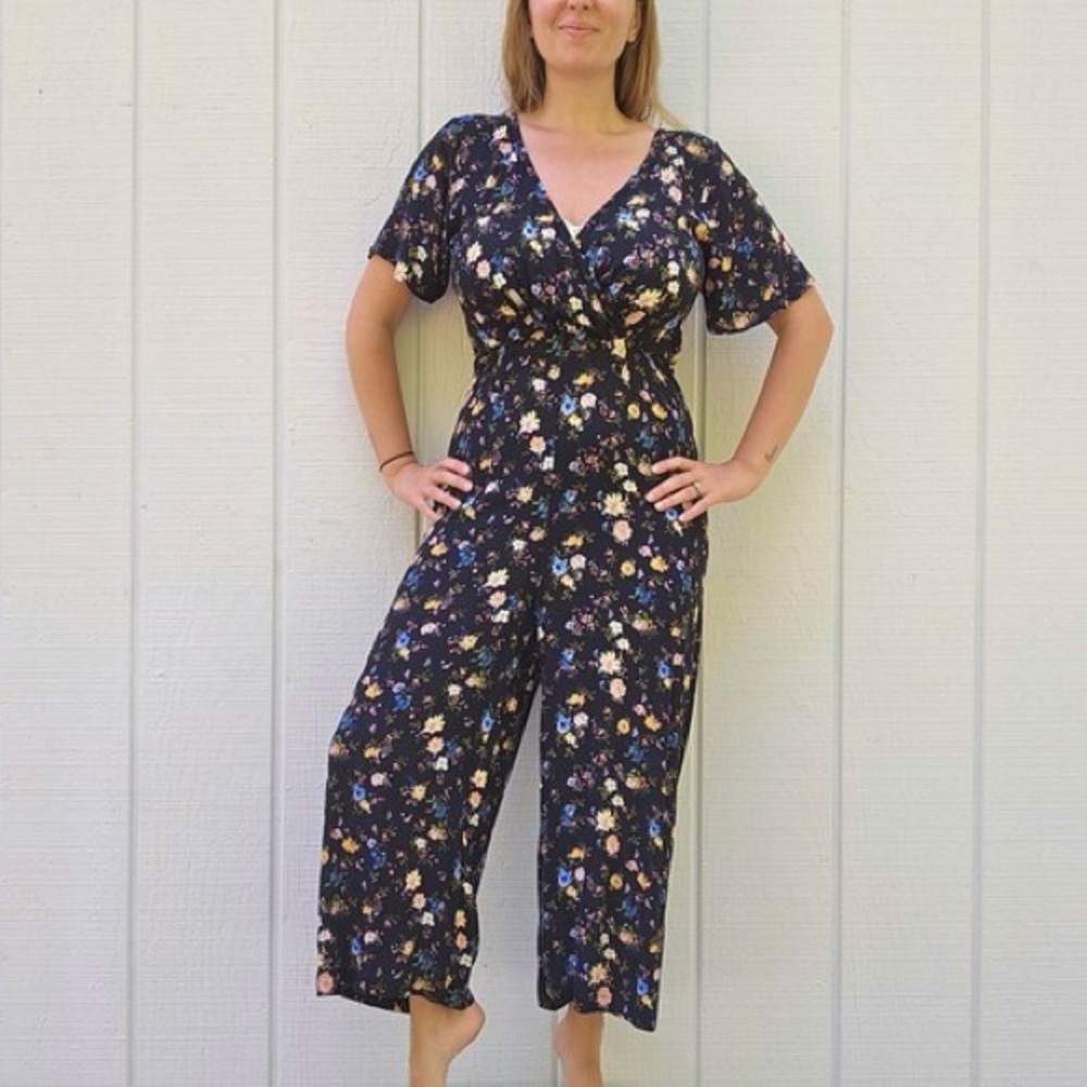 WILD FABLE | Black Floral Short Sleeve Rayon Jumpsuit